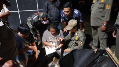 Operasi Gabungan Ramadan, Penjual Miras Gunakan Modus Tas Ransel, Puluhan Botol Diamankan