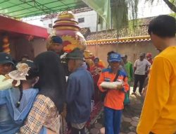 Klenteng di Jombang Bagikan Seribu Paket Beras untuk Warga Saat Ramadan