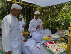 Umat Hindu Jombang Gelar Melasti di Lereng Anjasmoro Sambut Nyepi
