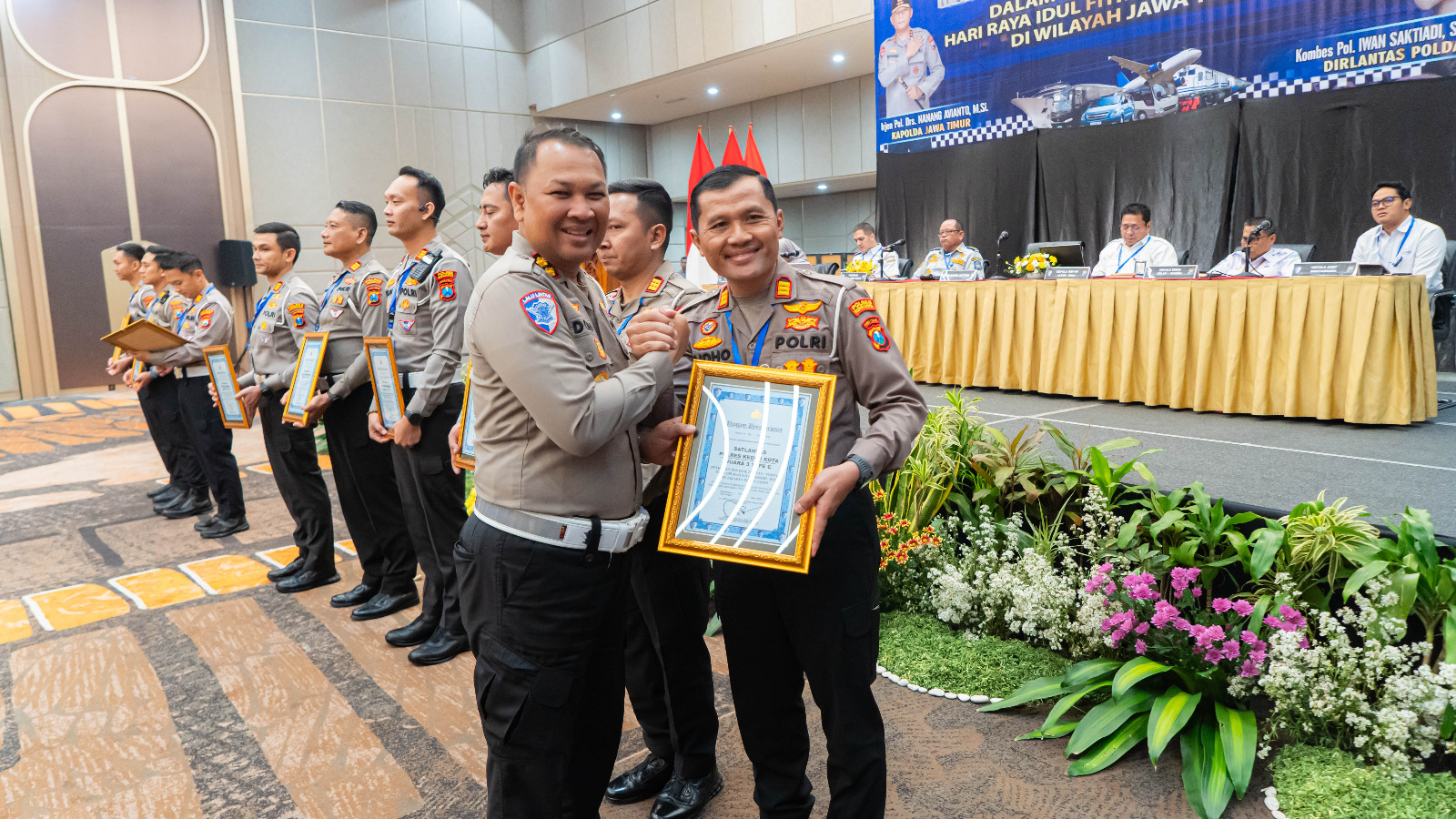 Satlantas Polres Kediri Kota Raih Juara III Pos Pelayanan Ops Lilin Kategori Polres Tipe C
