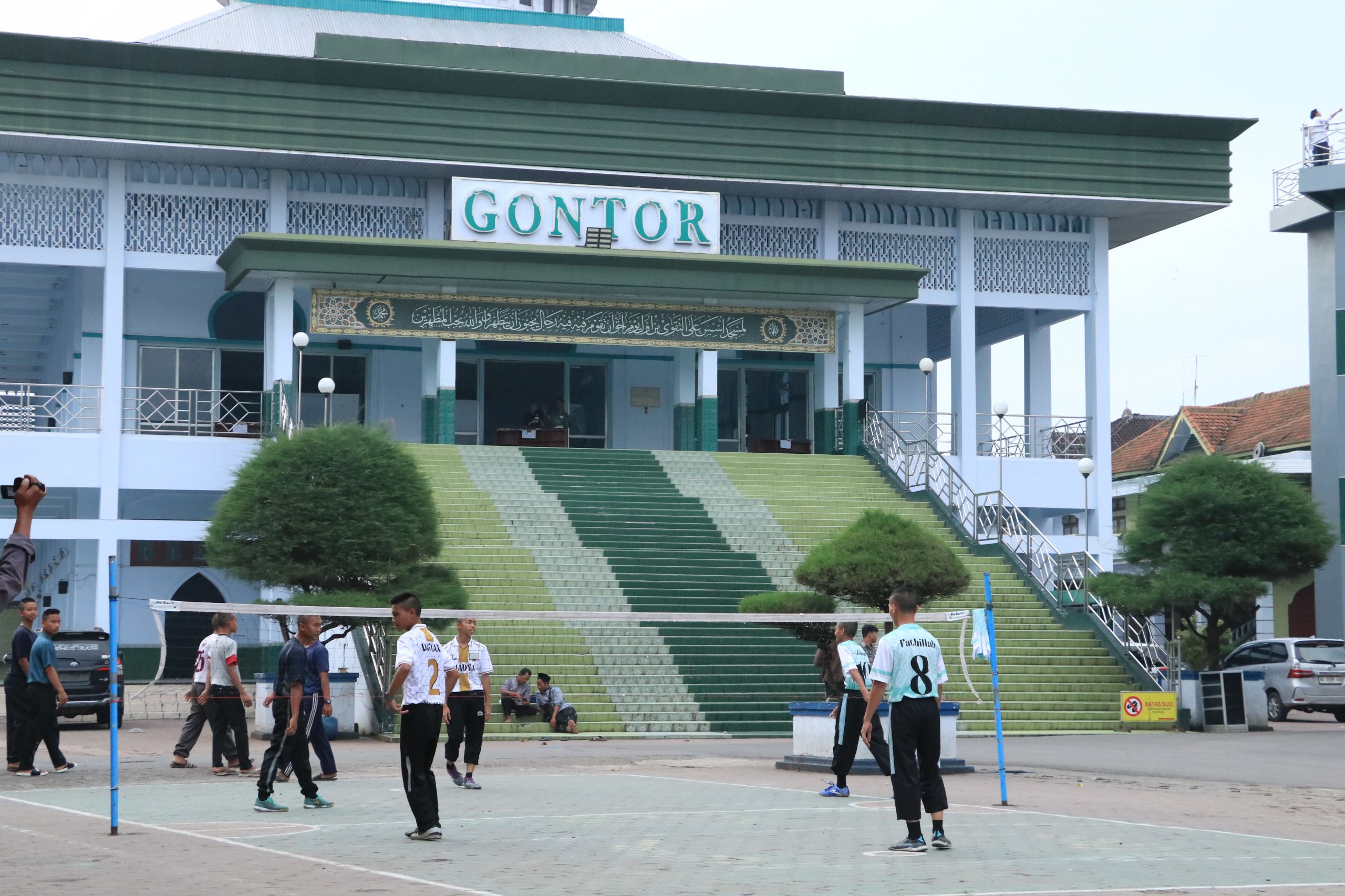 Gontor Tetapkan Lebaran 2026 Jatuh Jumat, 20 Maret