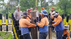 Jelang Lebaran, Perlintasan Sebidang Tanpa Palang di Srengat Ditutup