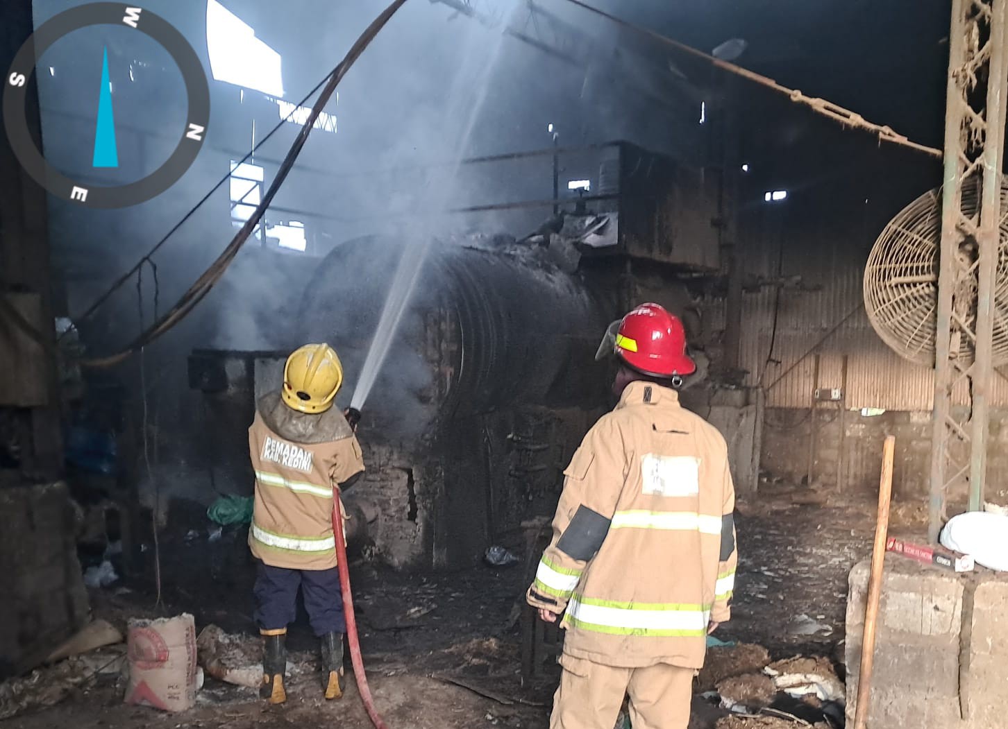 Gudang Penyimpanan Bulu di Kandangan Terbakar Diduga Akibat Percikan Api Tungku