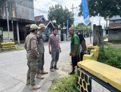 Satpol PP Kabupaten Kediri Amankan dan Kembalikan Lansia Pikun ke Rumah