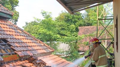 Sehari Dua Kebakaran di Kediri, Diduga Akibat Korsleting Listrik