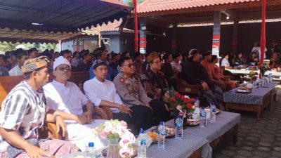 Dukung Kerukunan Umat Beragama, Polisi Hadiri Dharma Santi Nyepi di Blitar
