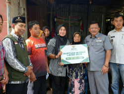 Warga Sumberagung Terima Bantuan Rehab Rumah Rp20 Juta di Bulan Ramadan