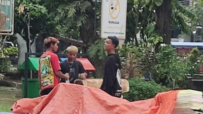 Diduga Mabuk di Alun-Alun Tulungagung Saat Kupatan, Dua Pemuda Diamankan Satpol PP