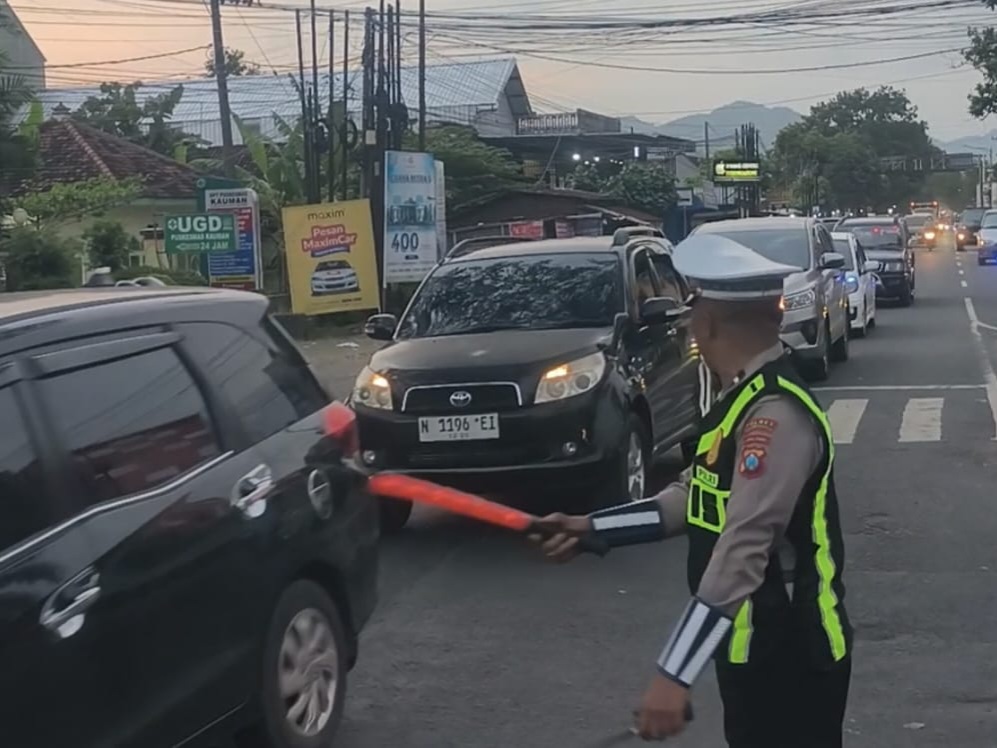 Operasi Ketupat Semeru 2026, Volume Kendaraan di Tulungagung Tembus 15 Ribu per Jam