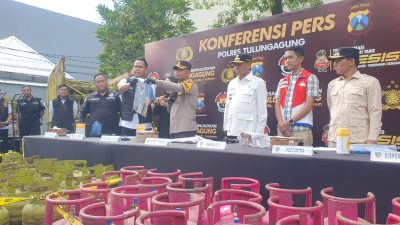Oplos LPG Subsidi 3 Kilogram ke Tabung 12 Kilogram, Dua Pria Diringkus Polres Tulungagung