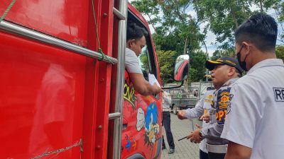 Sebanyak 200 Angkutan Barang di Tulungagung Diperiksa, Petugas Temukan Sejumlah Pelanggaran