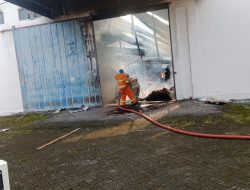 Bekas Pabrik Rokok Terbakar, Kerugian Ditaksir Jutaan Rupiah