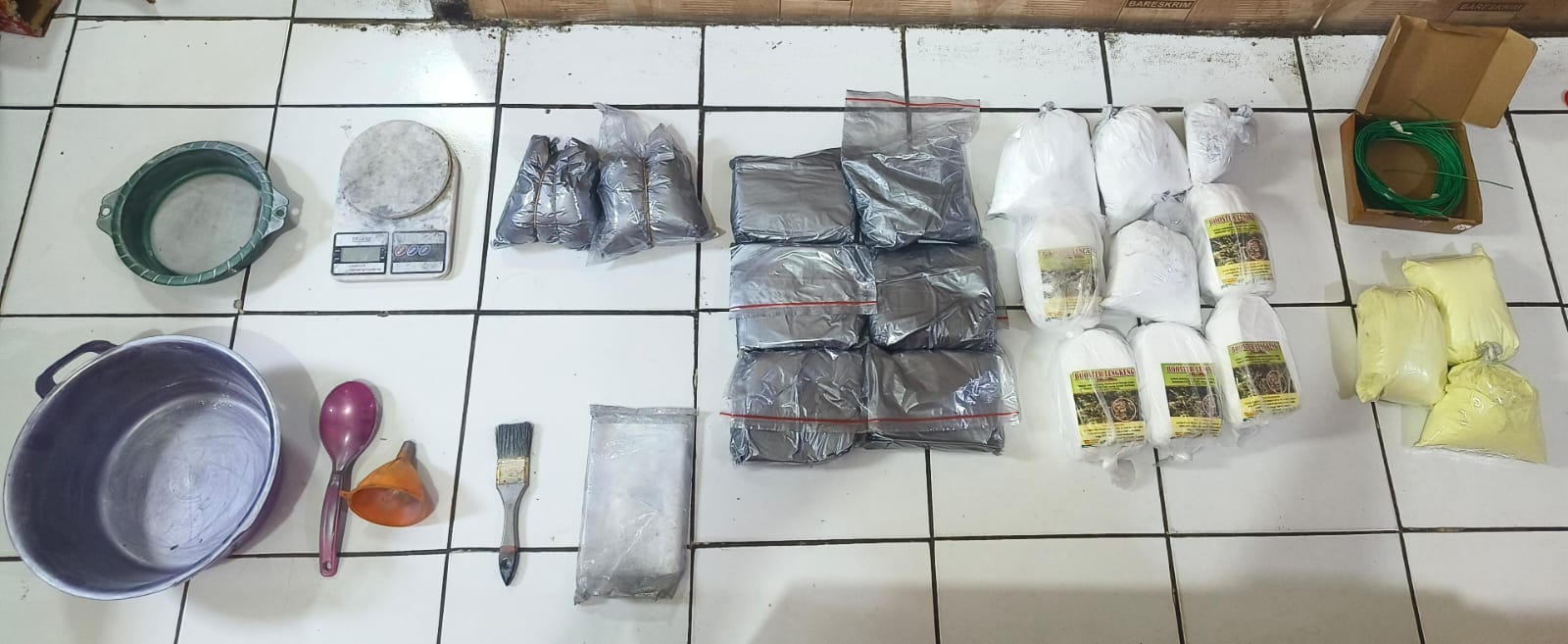 Lagi, Polisi Amankan Pemuda Penjual Bubuk Mercon dengan Sistem COD