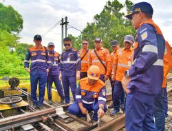 Pastikan Kesiapan Angkutan Lebaran, KAI Cek Lintas Talun Blitar hingga Tulungagung