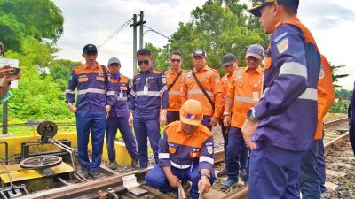 Pastikan Kesiapan Angkutan Lebaran, KAI Cek Lintas Talun Blitar hingga Tulungagung