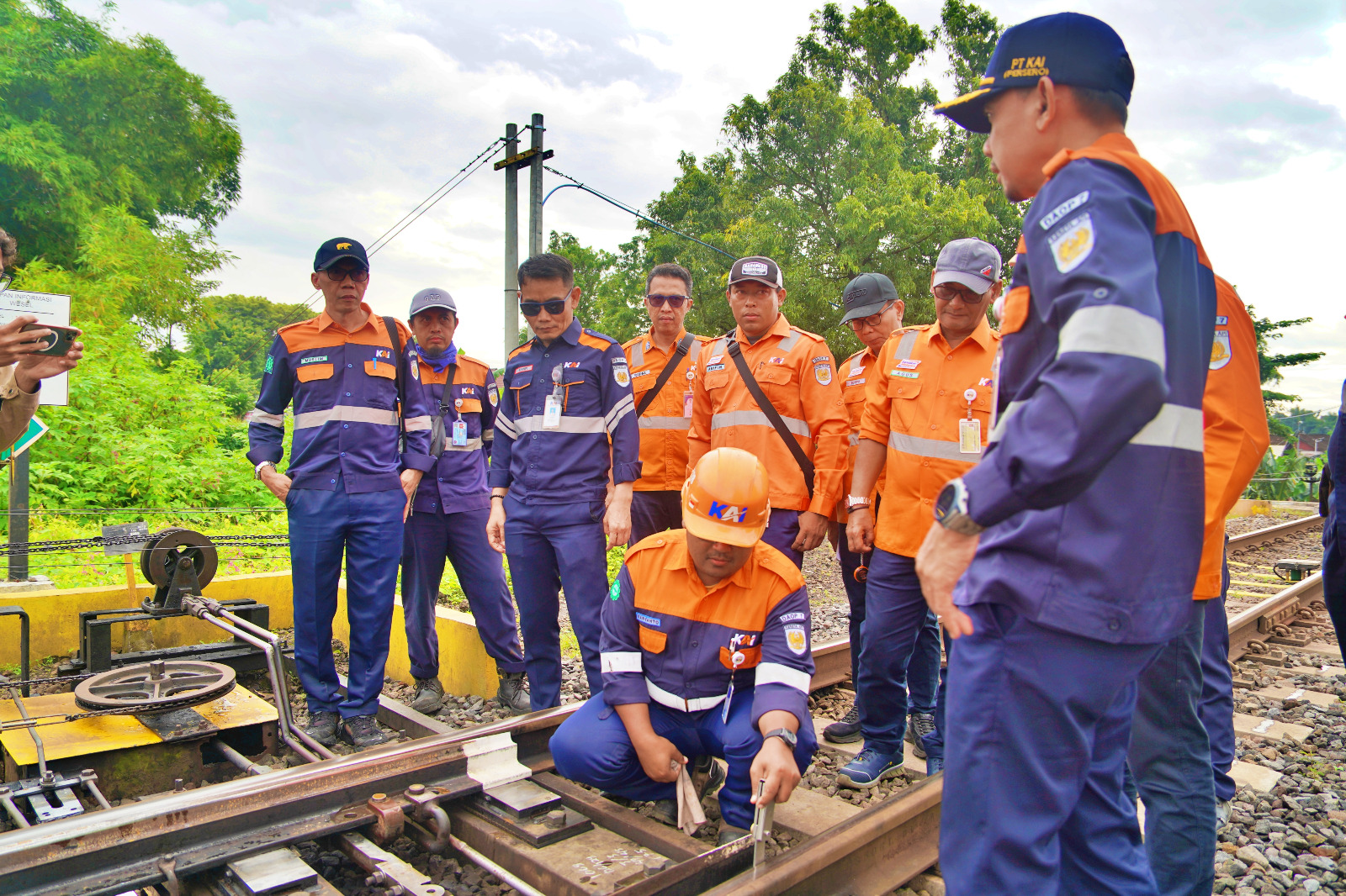 Pastikan Kesiapan Angkutan Lebaran, KAI Cek Lintas Talun Blitar hingga Tulungagung