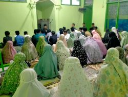 Satgas TMMD dan Siswa SDN Gadungan 4 Peringati Malam Nuzulul Qur’an