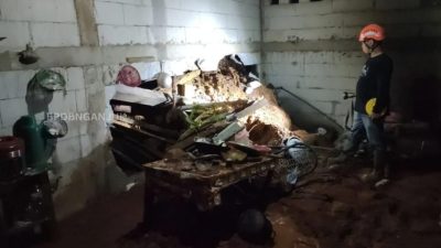 Hujan Lebat Picu Longsor di Desa Kepel Ngetos, Dinding Rumah Warga Ambrol