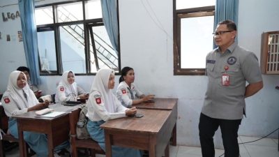 Dindik Jatim Mulai Uji Coba Pembatasan Gadget di Sekolah