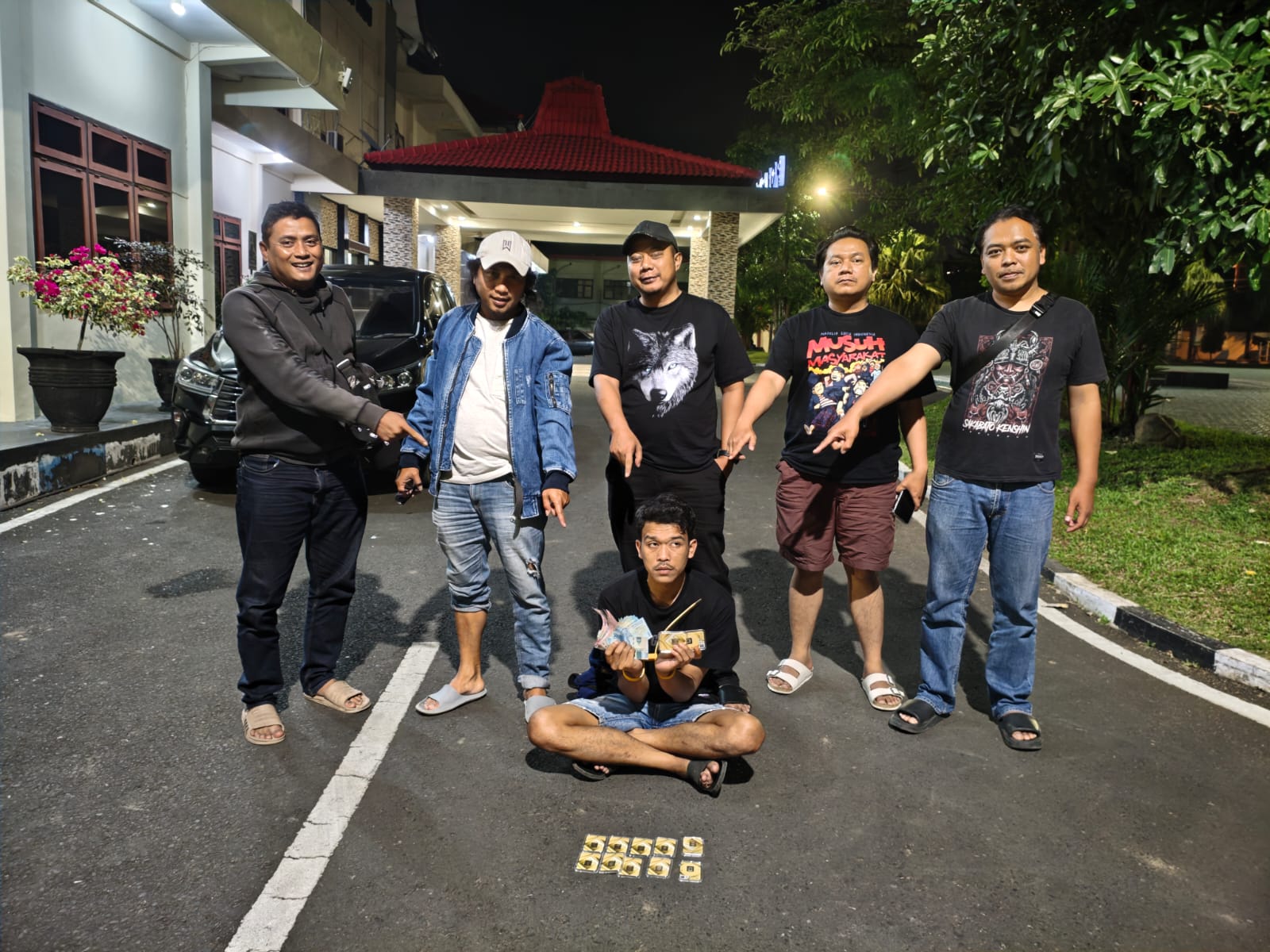 Pemuda Ngantang Bobol Rumah, Gasak 19 Keping Emas Antam dan Uang Tunai, Berhasil Diringkus Polisi