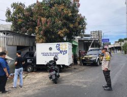 Mobil MBG Oleng Usai Isi BBM di Donomulyo, Tabrak Tiga Rumah Warga