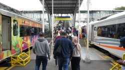 Operasional KA di Stasiun Malang Normal, Siap Layani Lonjakan Penumpang Long Weekend Hari Buruh