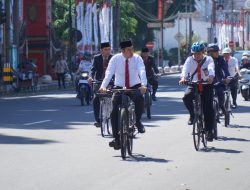 Ngonthel ke Kantor, Wali Kota Blitar Ajak ASN Perkuat Budaya Hemat Energi