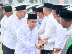 Gus Bupati dan Wabup Mojokerto Laksanakan Sholat Idul Fitri di Masjid Agung Darussalam