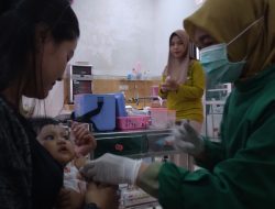 Kejar Target Imunisasi Campak 95 Persen, Puskesmas di Blitar Gencar Jemput Bola ke Sekolah