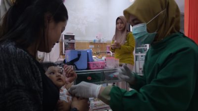 Kejar Target Imunisasi Campak 95 Persen, Puskesmas di Blitar Gencar Jemput Bola ke Sekolah