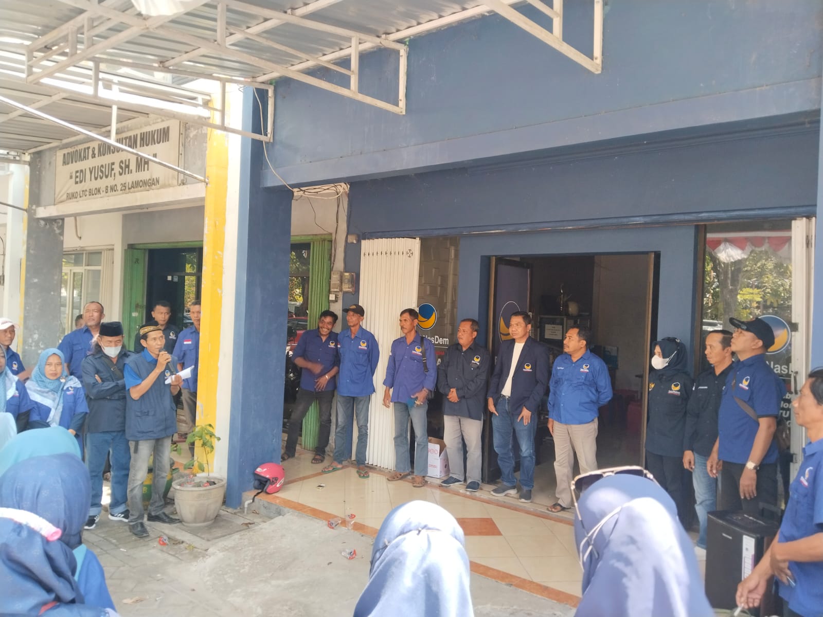 Protes Pemberitaan Majalah Tempo, Ratusan Kader Partai NasDem Lamongan Gelar Aksi Solidaritas