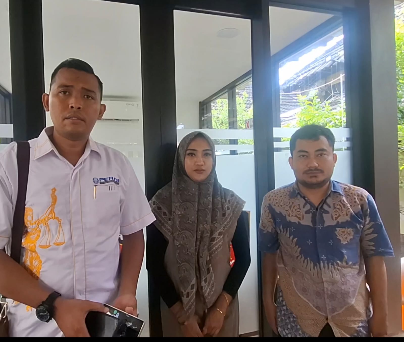 Kasus Dugaan Pencemaran Nama Baik Libatkan Pekerja Hiburan, Pelapor dan Terlapor Jalani Pemeriksaan di Polres Lamongan
