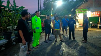Angin Kencang Rusak Atap Rumah di Kaliombo, Aparat dan Warga Lakukan Penanganan Cepat