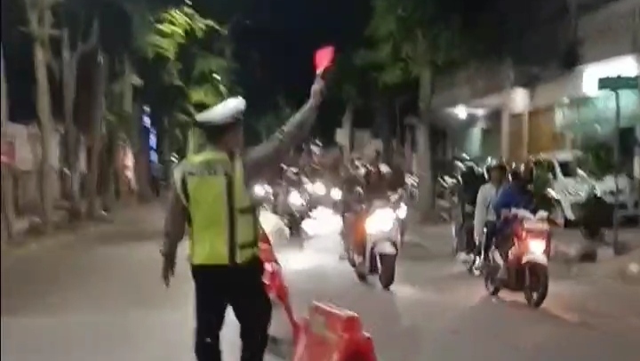 Satlantas Kediri Kota Pastikan Kepulangan Pesilat Lirboyo Berlangsung Aman dan Tertib