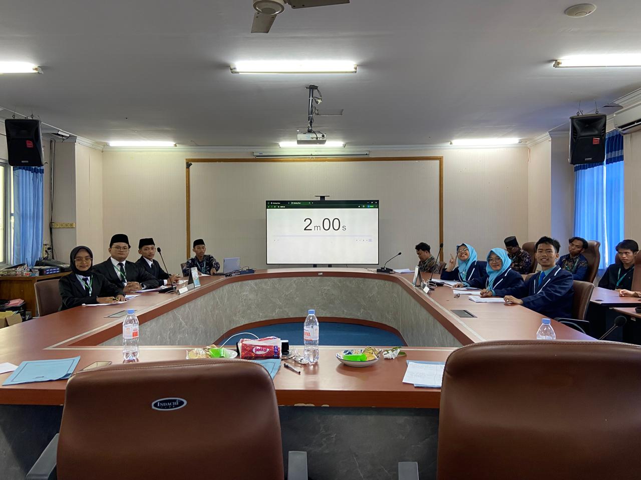 Sapu Bersih Podium Nasional, Siswa MAN 2 Kota Kediri Unjuk Kemampuan di Ajang Debat Bergengsi