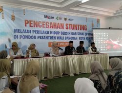 Dinkes Kota Kediri Edukasi Santriwati Ponpes Wali Barokah, Tekankan Pencegahan Stunting Sejak Remaja