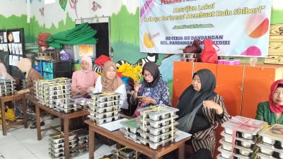 Semangat Kartini Hidup di Program MBG, Kader dan Ibu Rumah Tangga Bersinergi Jaga Gizi Anak di Dandangan