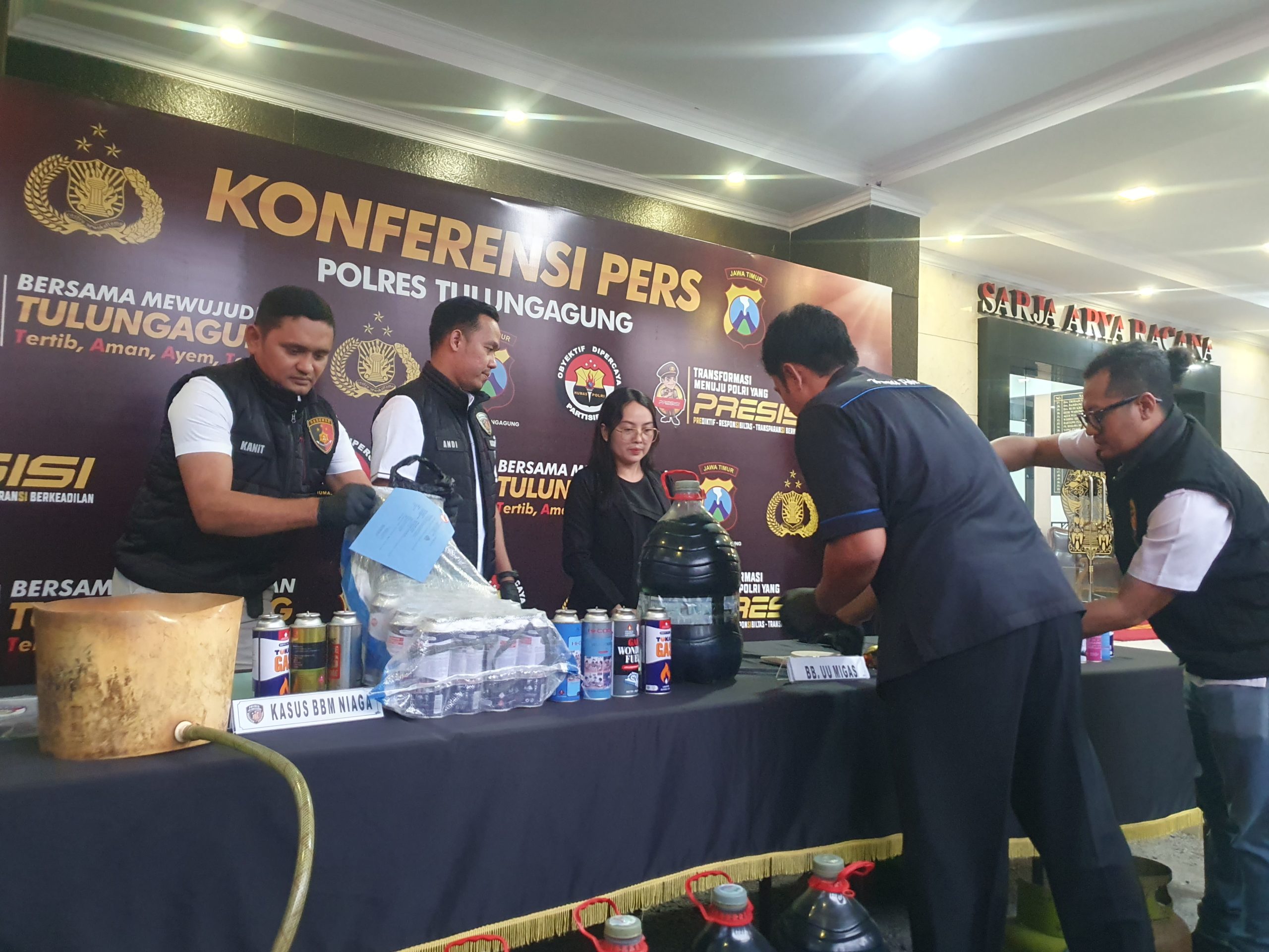 Jual BBM Subsidi, Warga Tulungagung Diringkus Polisi Usai Raup Keuntungan dari Pom Mini