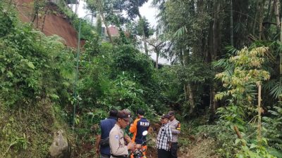 Hujan Lebat Picu Longsor dan Angin Kencang di Tulungagung, Akses Jalan Tertutup dan 18 Rumah Terdampak