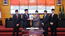 DPRD Kota Blitar Gelar Paripurna LKPJ 2025, Bentuk Pansus untuk Pendalaman