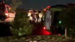 Bus Penumpang Terguling di Tol Jombang–Mojokerto, Proses Evakuasi Masih Berjalan