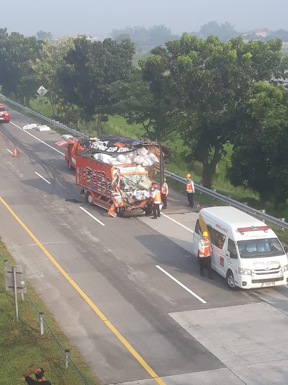 Dua Orang Tewas dalam Kecelakaan Truk di Tol Jombang–Mojokerto