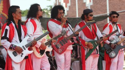Terinspirasi Rhoma Irama, Komunitas “Romi” Tampil Memukau di Berbagai Daerah