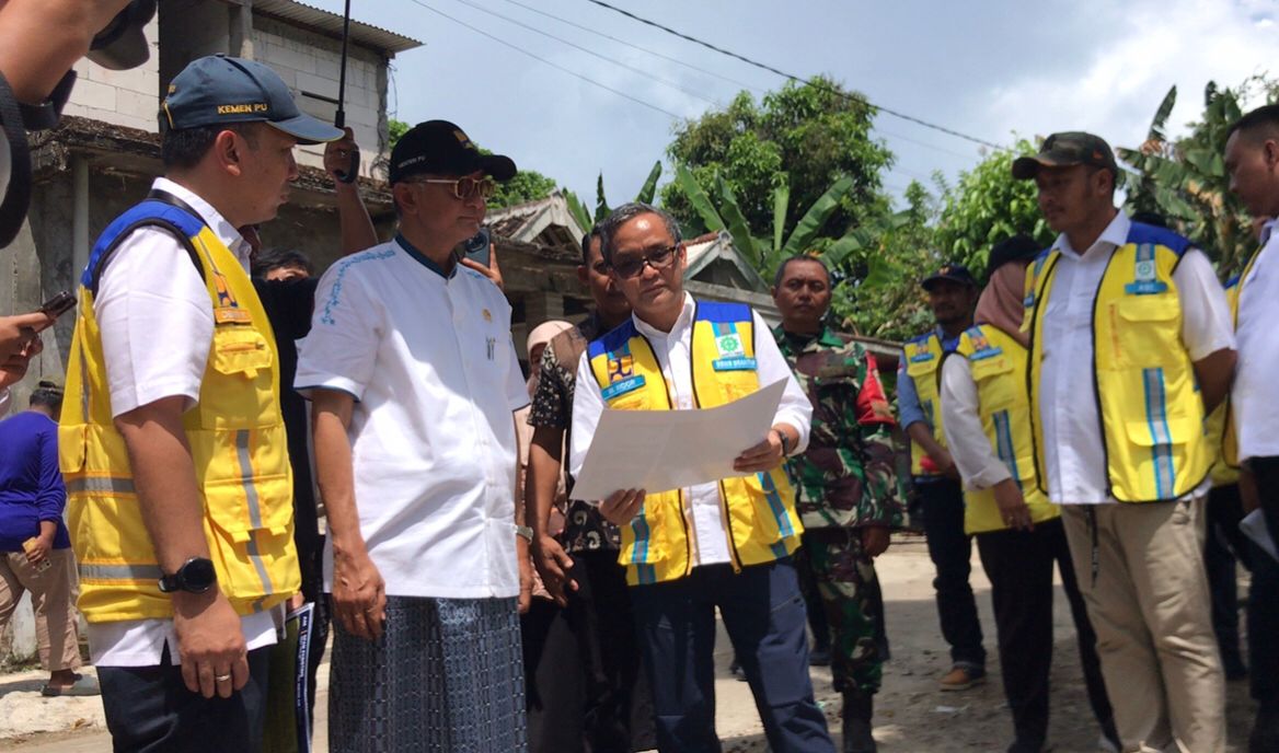 Atasi Krisis Air, Dody Hanggodo Tinjau Pembangunan Sumur Bor di Nganjuk