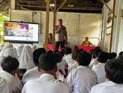Polisi Maraton Edukasi Bahaya Petasan ke Siswa SD di Wates