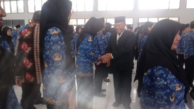 Mas Dhito Ingatkan PNS Baru Pemkab Kediri Jauhi Korupsi dan Bekerja Profesional
