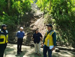 DPRD Jatim Tinjau Longsor Slahung, Struktur Tanah Gunung Purba Jadi Salah Satu Penyebab