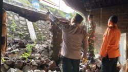 Hujan Deras 2 Jam, Rumah Warga Tulungagung Tertimpa Longsor