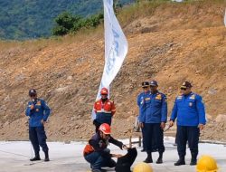Damkar Kabupaten Kediri Latih Pekerja Tol Bandara Cegah Kebakaran