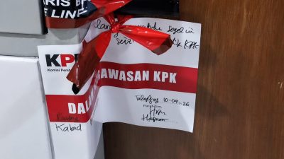 Update OTT di Tulungagung, Komisi Pemberantasan Korupsi Segel Sejumlah Ruangan di Lingkup Pemkab